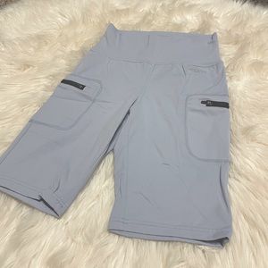 High waist biker shorts with pockets